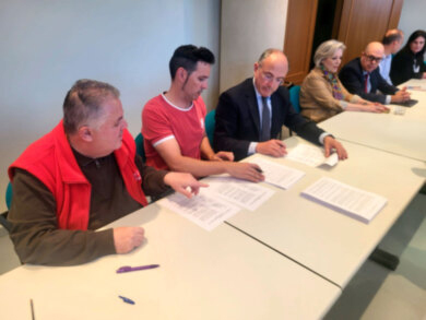 UGT FICA PV firma el convenio del Azulejo de la Comunidad Valenciana tras alcanzar un buen acuerdo