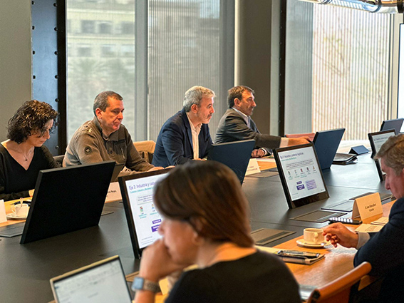 010323 Grupo Diagonal 1