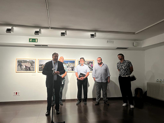 La Fundación Anastasio de Gracia presenta en Valladolid la exposición «Ucrania, la guerra de los civiles», de Luis de Vega