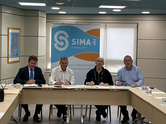 021123 Firma Convenio Cales