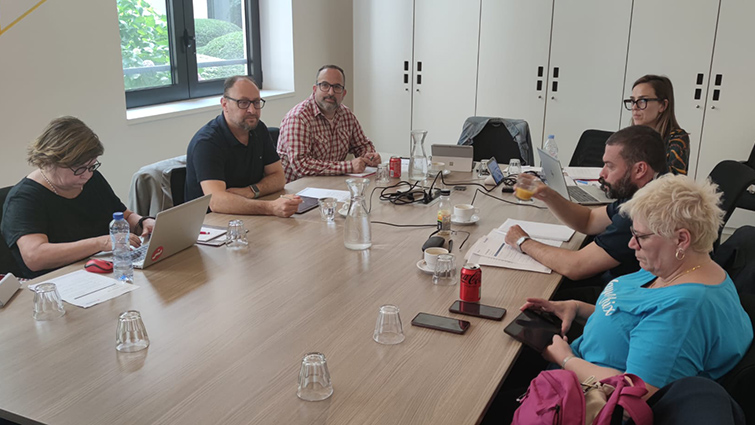 Sindicatos del sector textil europeo se reúnen para coordinar respuestas al desafío de la transición justa, la seguridad y la formación