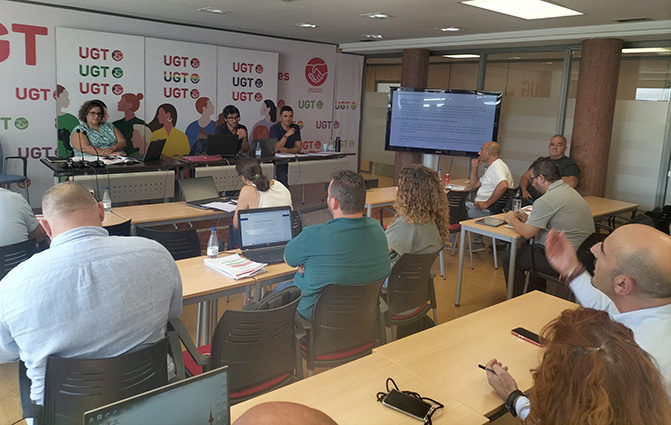 041023 Reunion accion sindical 1