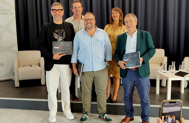Presentación del libro «Ucrania, resistir al horror»