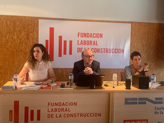 100523 Asamblea jornada Caceres 2