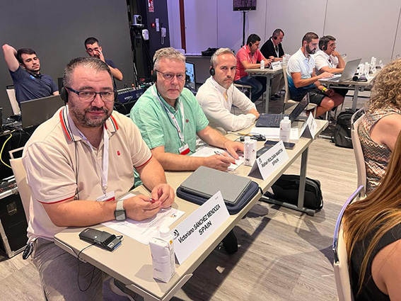 110723 Reunion Industrial GU 2