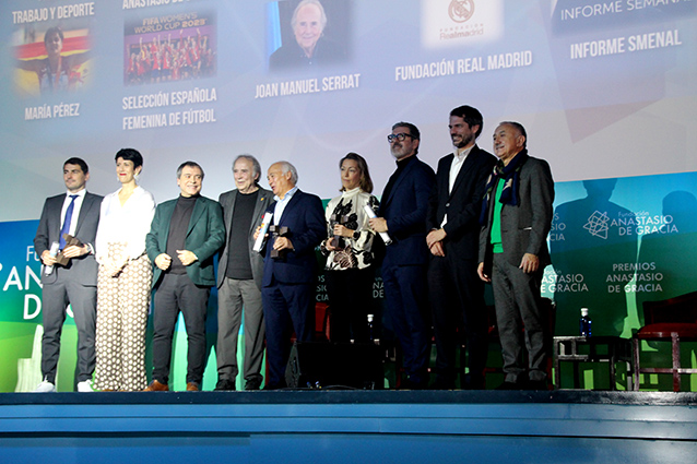 121223 XI Encuentro Fundacion Premiados