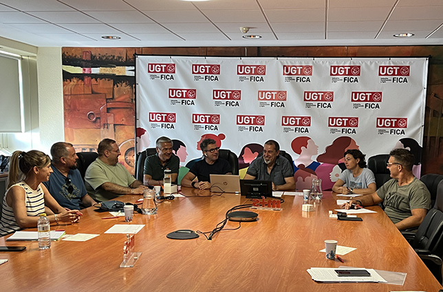 130723 Reunion Sector Automovil 2