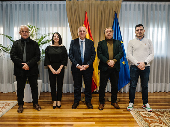 UGT FICA reclama la prórroga del contrato relevo con carácter indefinido