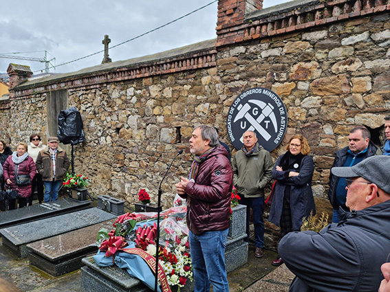 250223 Homenaje a Llaneza 3