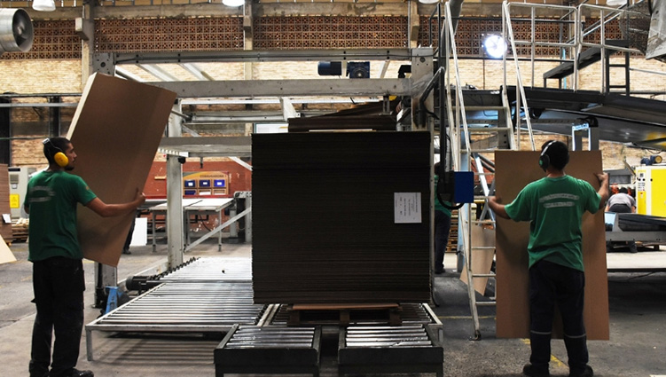 UGT FICA firma el Convenio Estatal de Pastas, Papel y Cartón