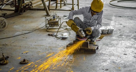 UGT FICA y CCOO consiguen un preacuerdo en el convenio del metal de Granada, que desconvoca la huelga de mañana