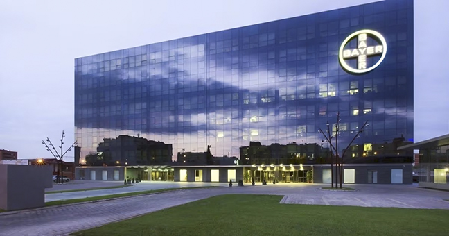 UGT FICA consigue reducir el número de afectados por el ERE de Bayer y mejorar sus condiciones