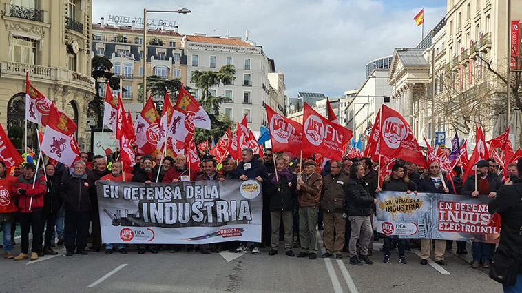 UGT FICA urge al Gobierno a que adopte medidas que contribuyan a reducir el precio de la energía