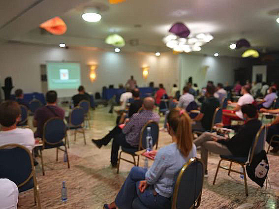 UGT FICA desarrolla en Santiago de Compostela un curso sobre el papel de la RLT en la formación programada por las empresas