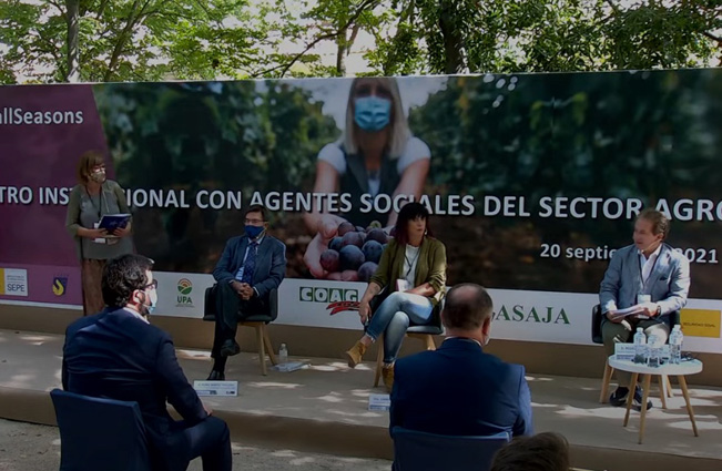 210920 Encuentro Migrantes AGro5