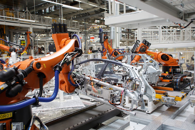 UGT FICA exige al Gobierno que los planes vinculados al PERTE de automoción garanticen el empleo