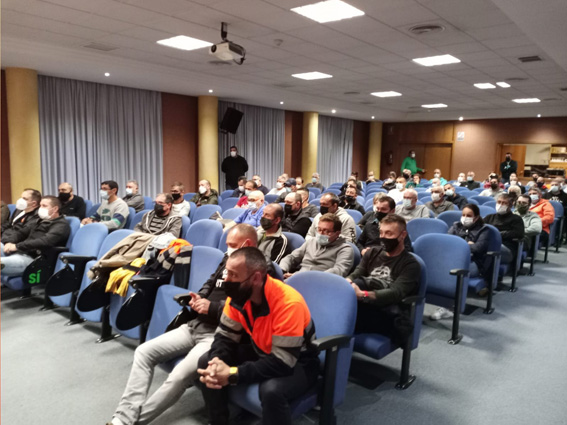 211105 Paros en Pilkington1