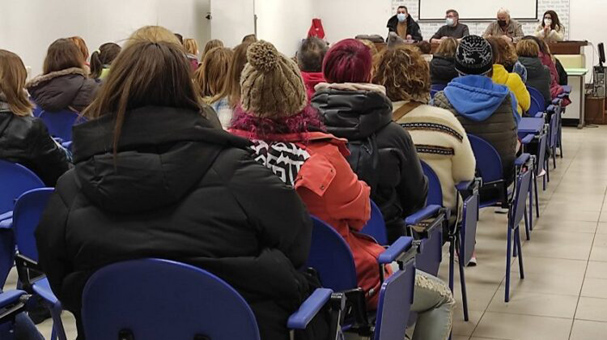 UGT FICA Cantabria anima a secundar la huelga en el sector conservero en una asamblea previa al paro