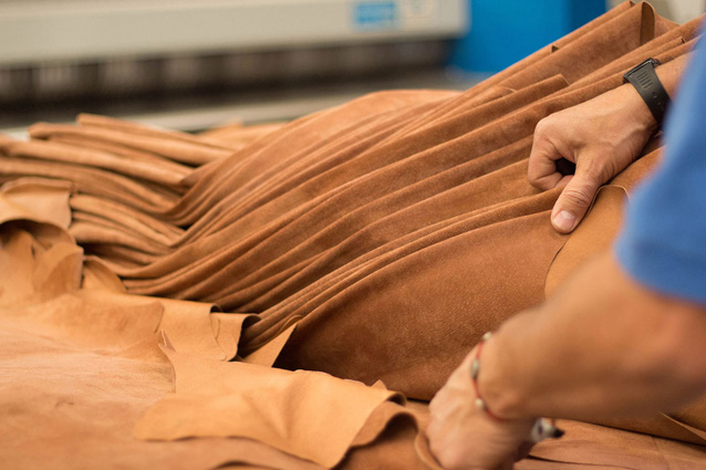 Firmadas las tablas salariales del Convenio Estatal de Industrias del Curtido