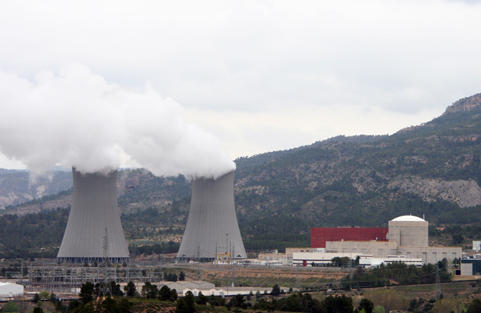 UGT FICA insta a contar también con los sindicatos para abordar la transición energética en el sector nuclear