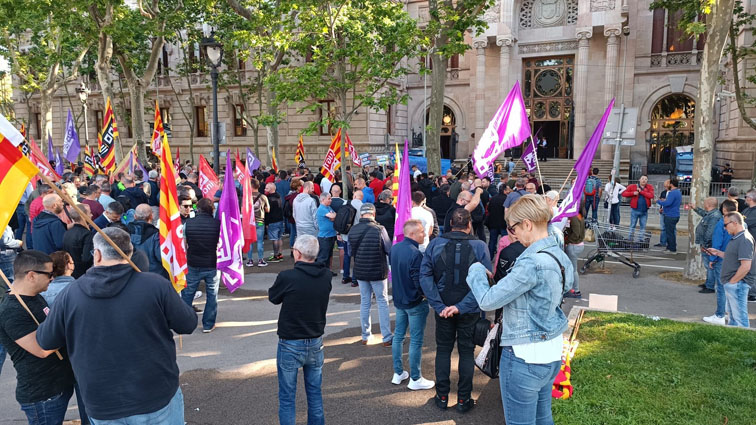 220510 concentracion enTSJC 2