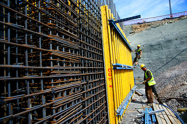 El paro trimestral creció en construcción un 0,43%, según la EPA