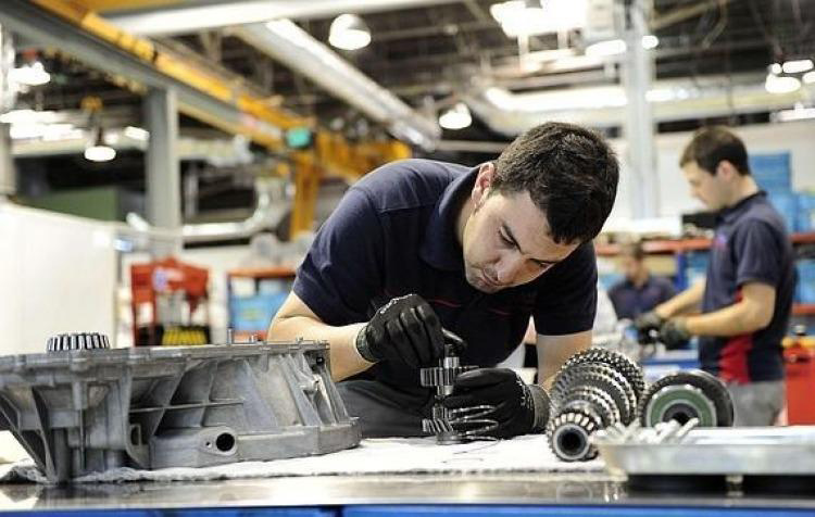 El contrato de relevo, una herramienta eficaz para la industria
