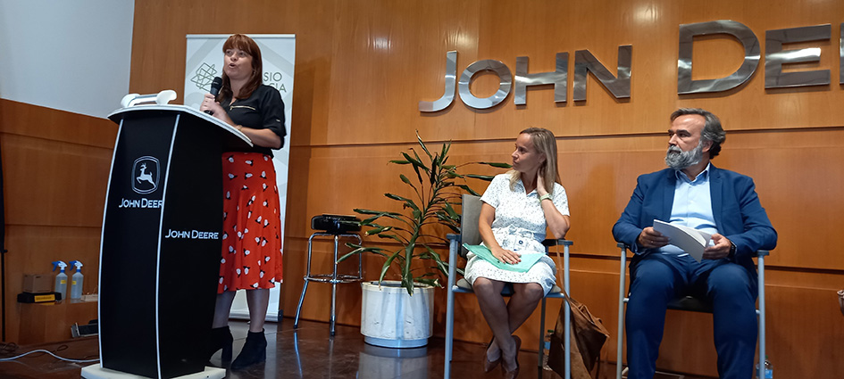 La Fundación Anastasio de Gracia presenta una nueva iniciativa para promover la lectura en las fábricas