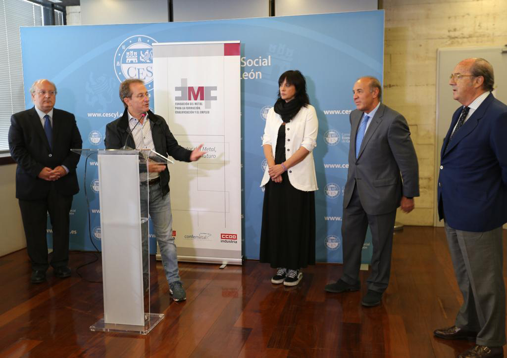 Pedro Hojas critica la miopía de la clase política ante la urgencia de poner en marcha el Pacto de Estado por la Industria