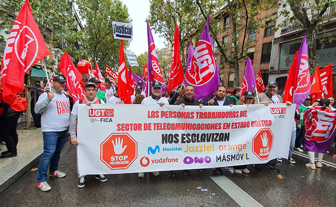 El sector de instaladores de telefonía se moviliza en Madrid