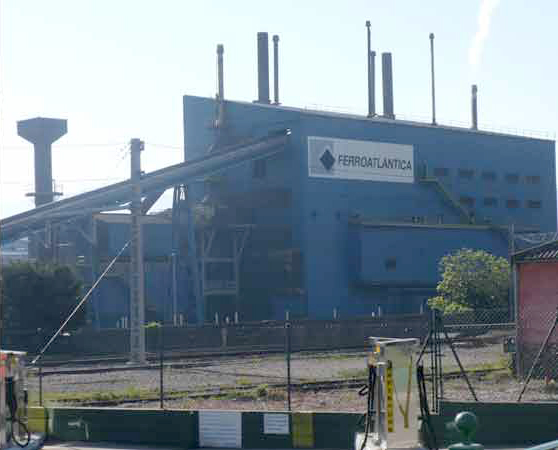 UGT FICA firma el ERTE del Grupo FerroAtlántica