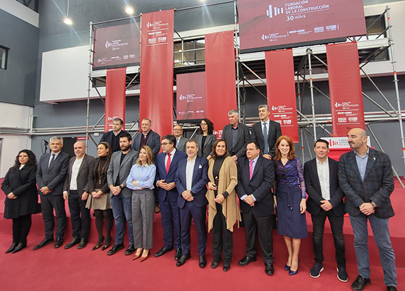 Mariano Hoya destaca la capacidad de diálogo social en el sector de la construcción