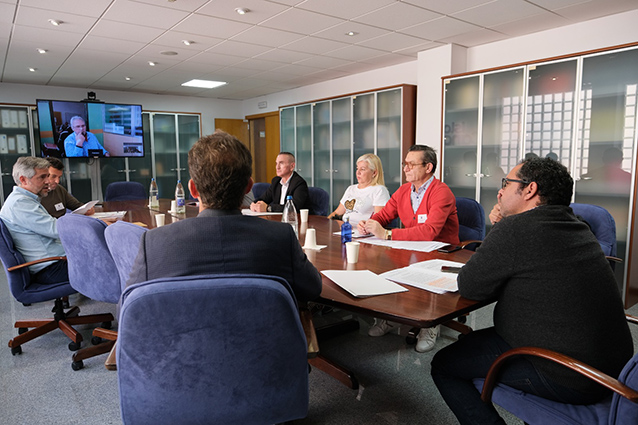 Sindicatos y patronales del campo de Canarias acuerdan impulsar la negociación del convenio regional para posibilitar de supervivencia del subsector tomatero-pepinero