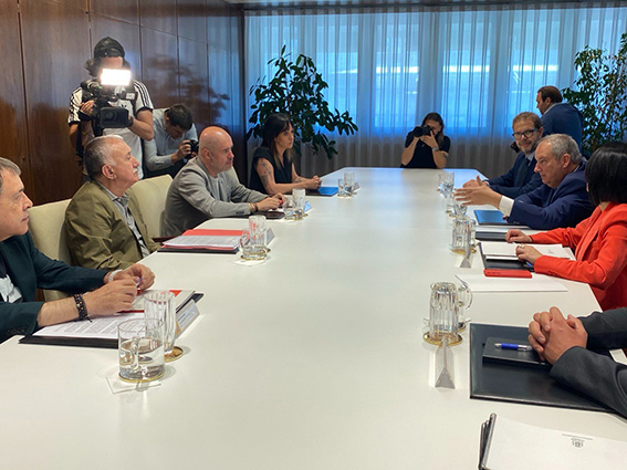 030724 Reunion Ministerio de Industria