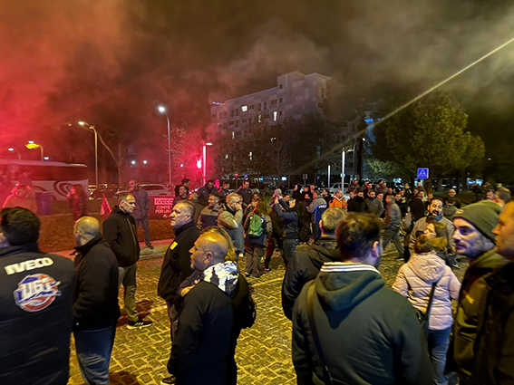 050424 Huelga Iveco Madrid 2