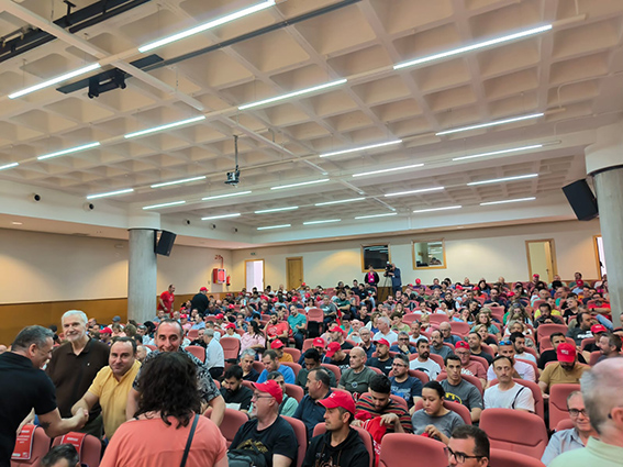 110624 Asamblea Castellon 4