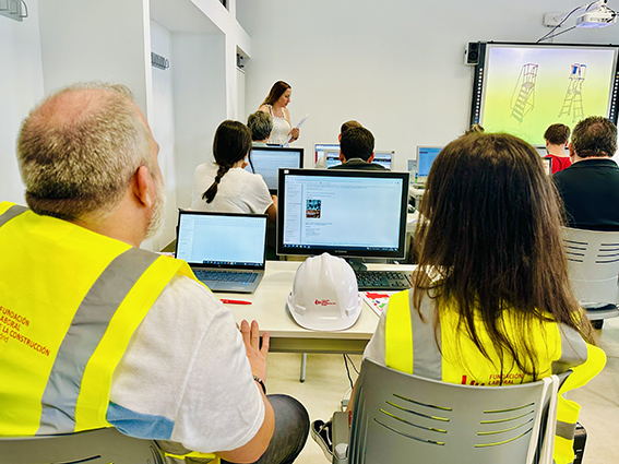 La construcción continúa con su proceso de transformación digital, según el último informe del Observatorio Industrial de la Construcción