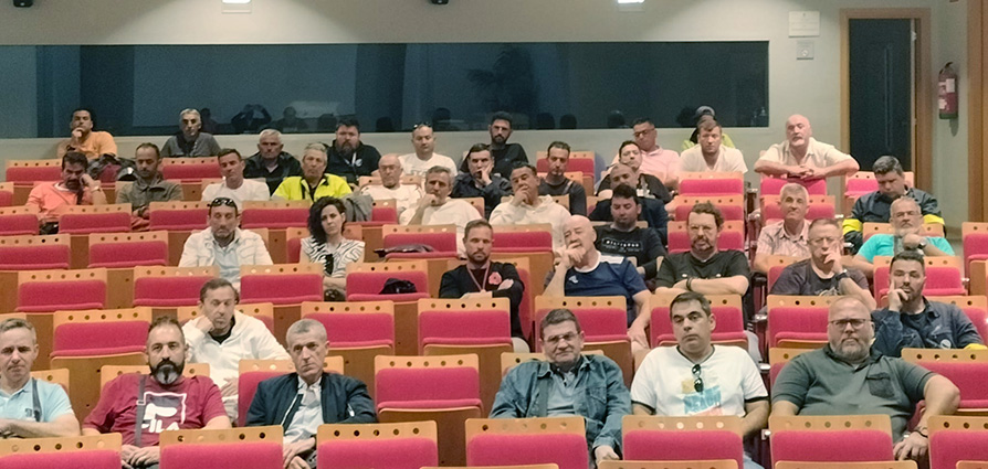 140524 Asamblea metal Cadiz