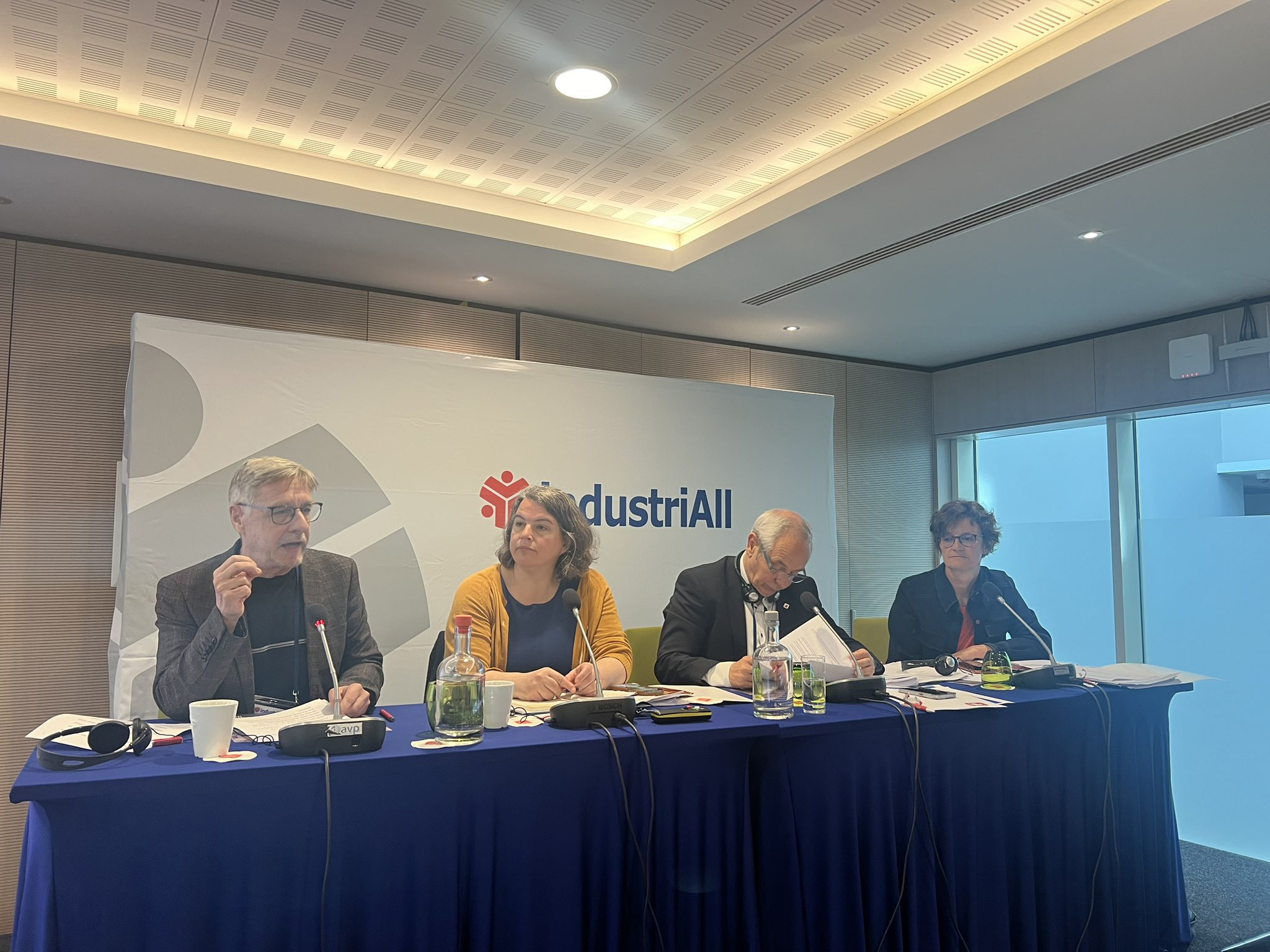 140524 Comite IndustriALL Europa 4 Walter Baier