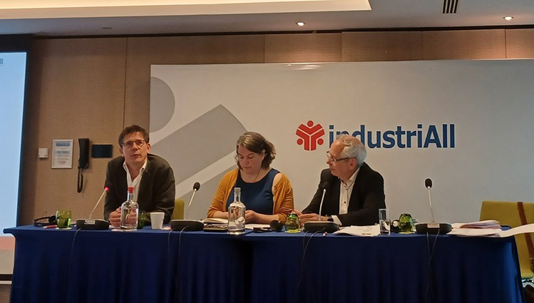 140524 Comite IndustriALL Europa Walter Baier