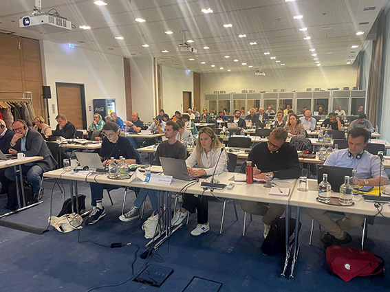 150424 Asamblea General Effat 2