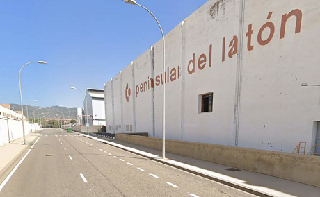 UGT FICA Córdoba anuncia huelga indefinida en Peninsular del Latón por las altas temperaturas en la fábrica