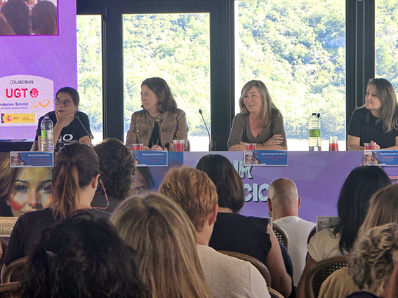 011025 Encuentro Mujeres secretarias generales FICA
