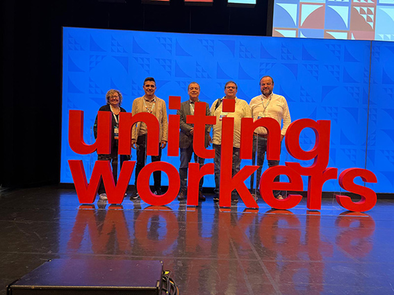 040625 Congreso IndustriALL Delegacion FICA