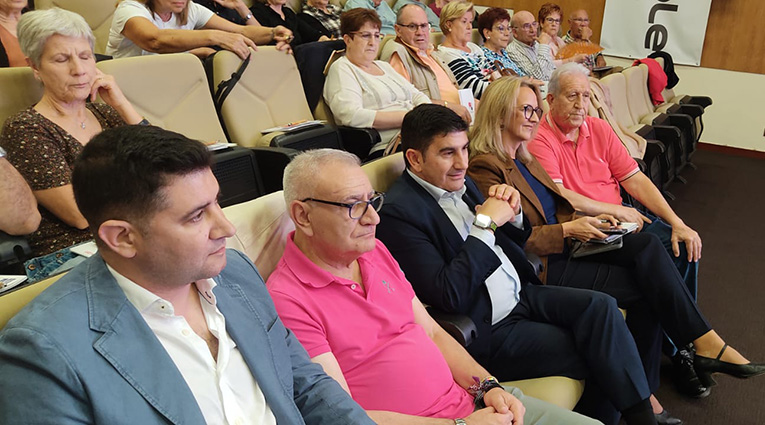 141025 Encuentro ATPs Grupo ponentes