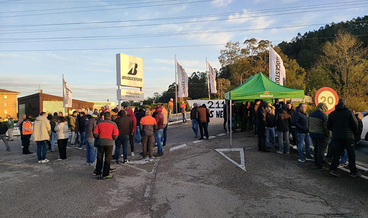 150425 Huelga Bridgestone 1