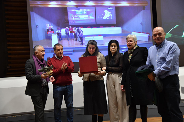 UGT reconoce la trayectoria de Carmelo Ruiz-De La Hermosa