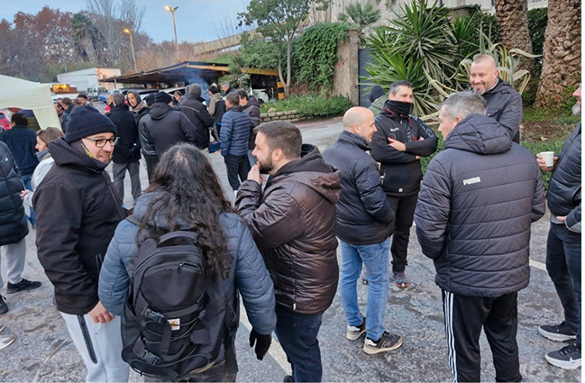 291225 Huelga Cementos Portland