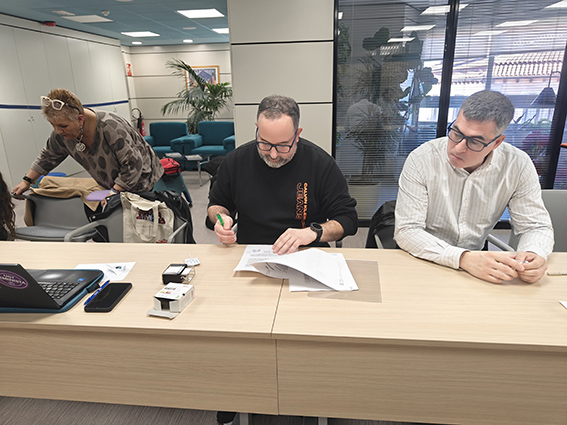 310325 Firma Convenio Textil UGT FICA 1