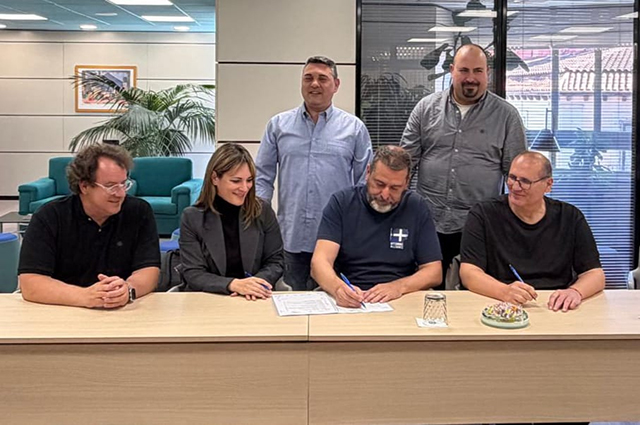 140426 Firma I Convenio Carglass 1